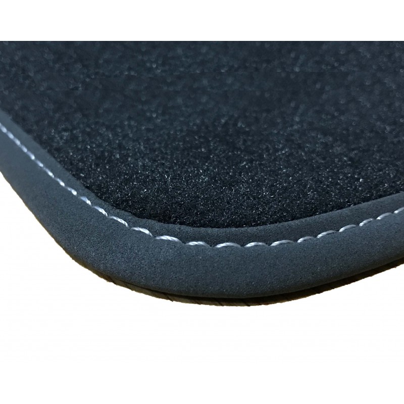 mazda 3 carpet