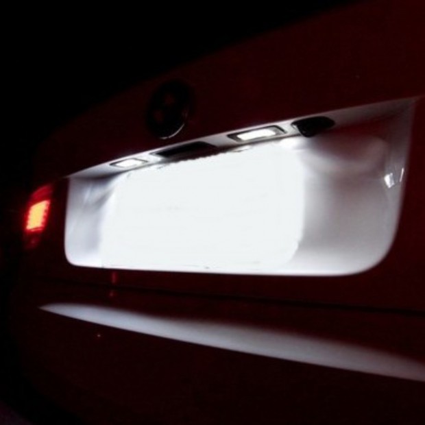 kia ceed license plate light