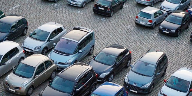 Vale la pena optar por una cámara de aparcamiento? Te sacamos de dudas